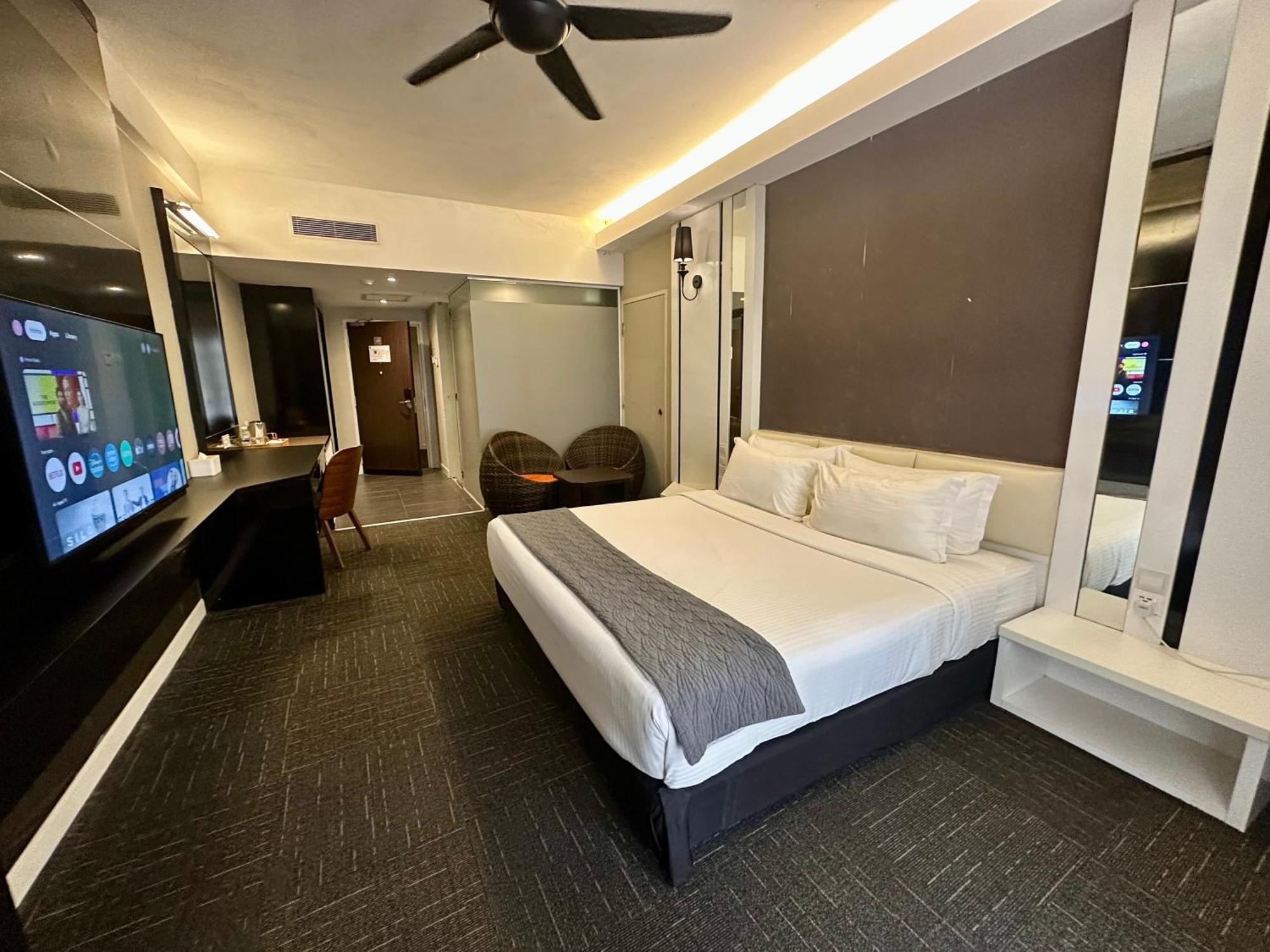 The Sterling Boutique Hotel Melaka Exterior photo