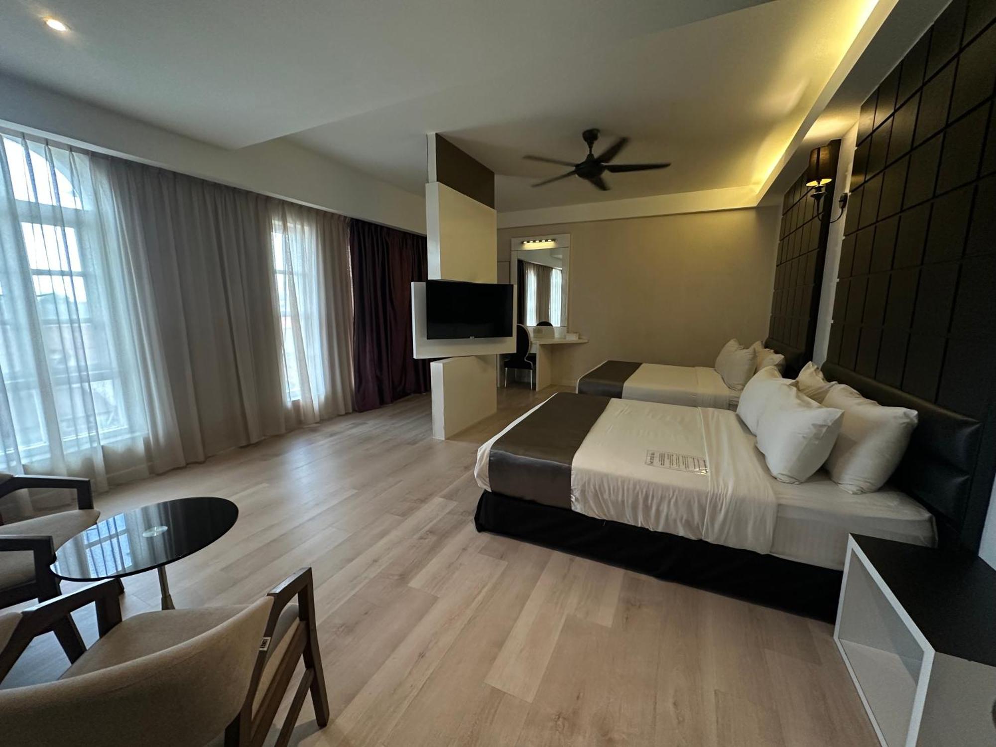 The Sterling Boutique Hotel Melaka Exterior photo