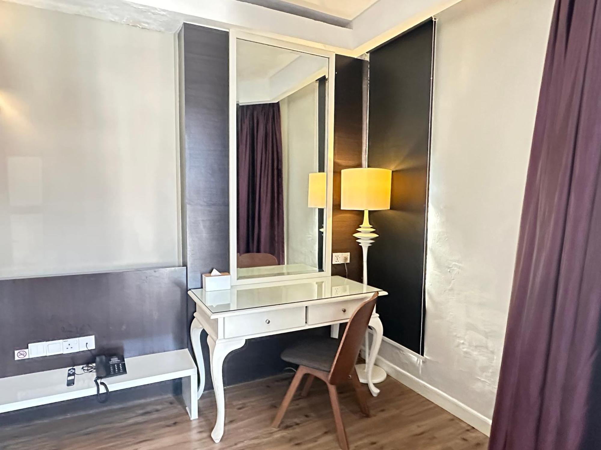 The Sterling Boutique Hotel Melaka Exterior photo